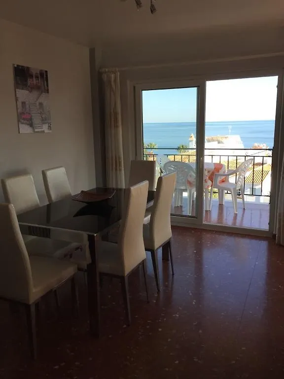 Edificio Acapulco Apartment Nerja